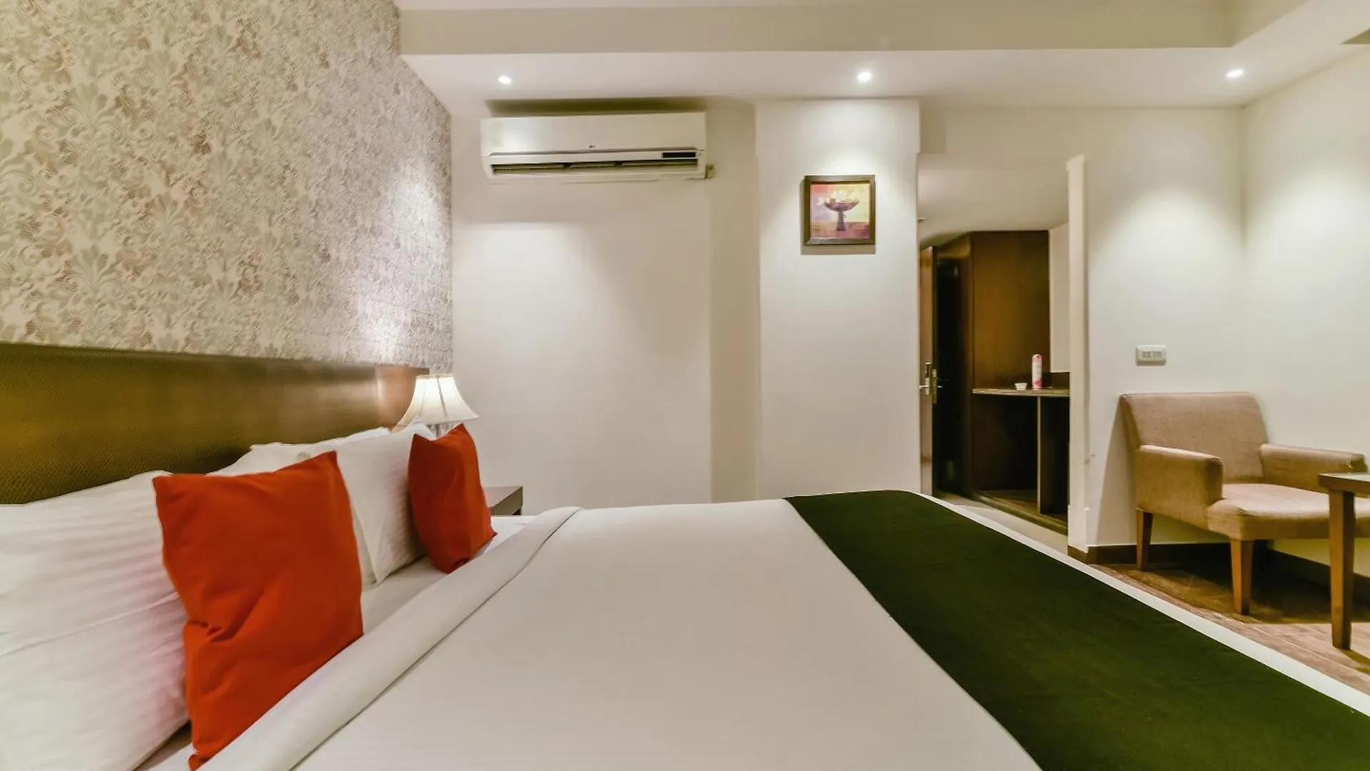 Hotel O Imperial Delhi