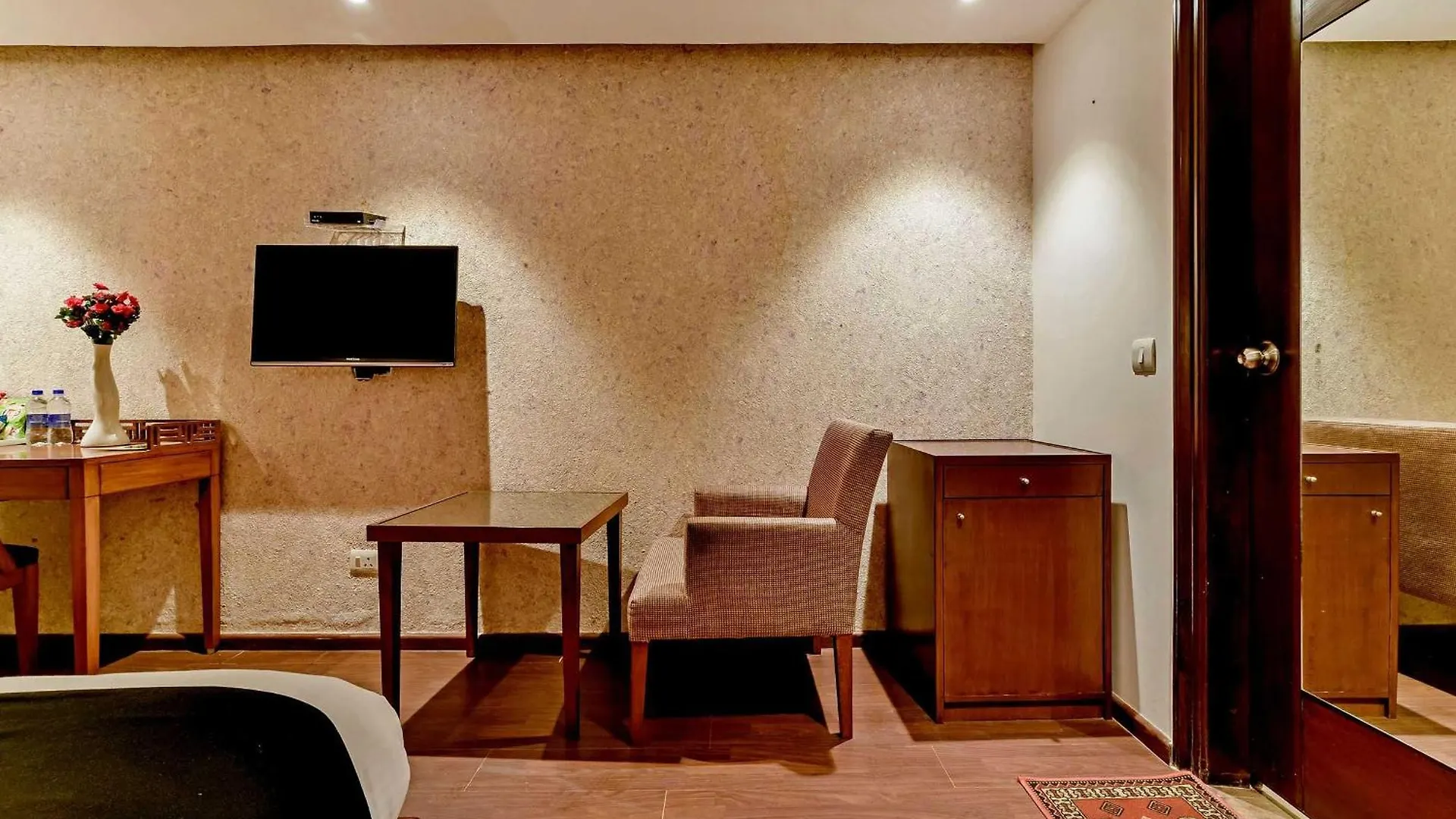 Hotel O Imperial Delhi